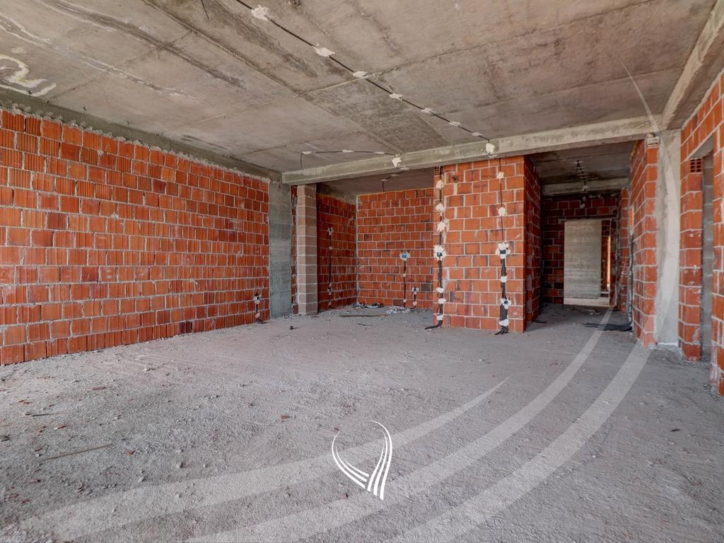 Apartamento de 175,45 metros cuadrados en venta en el barrio muhaxherëve (3)