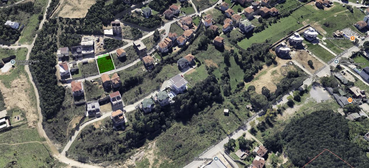 Shiten 7.87 ari truall afër rrugës së gërmisë (2)
