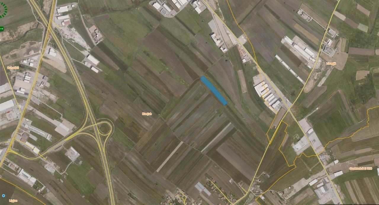 77 ar für den verkauf in konjuh, 350m von der Prishtinë-Ferizaj straße (4)
