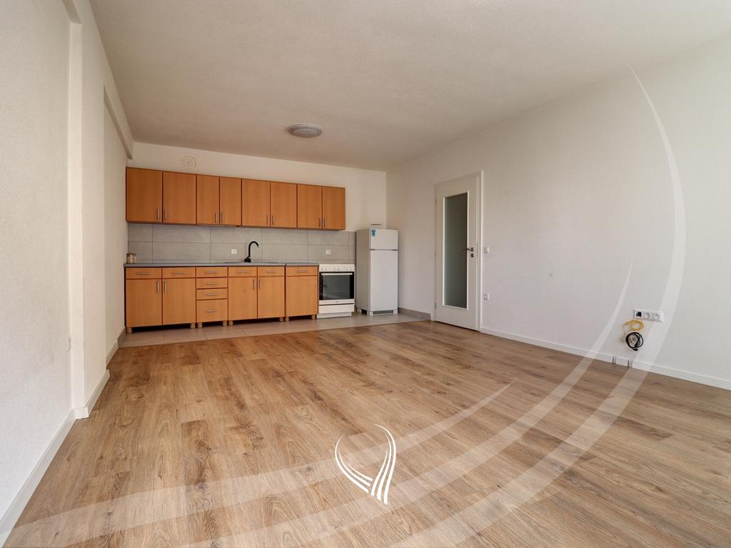 Apartment with 2 bedrooms for rent in Mati 1 neighborhood (2)