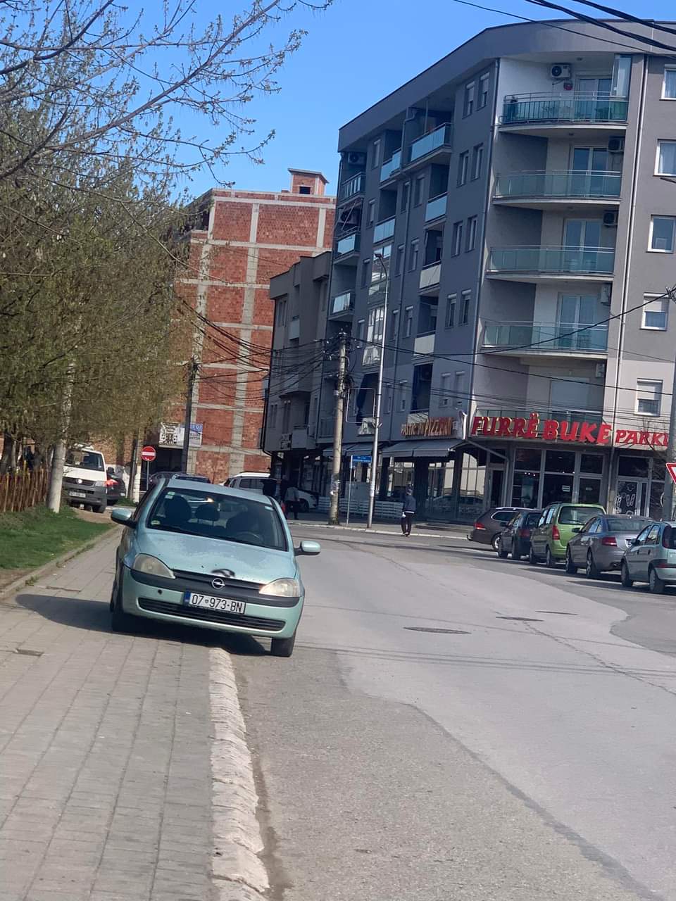 Banesa në shitje Gjakovë
