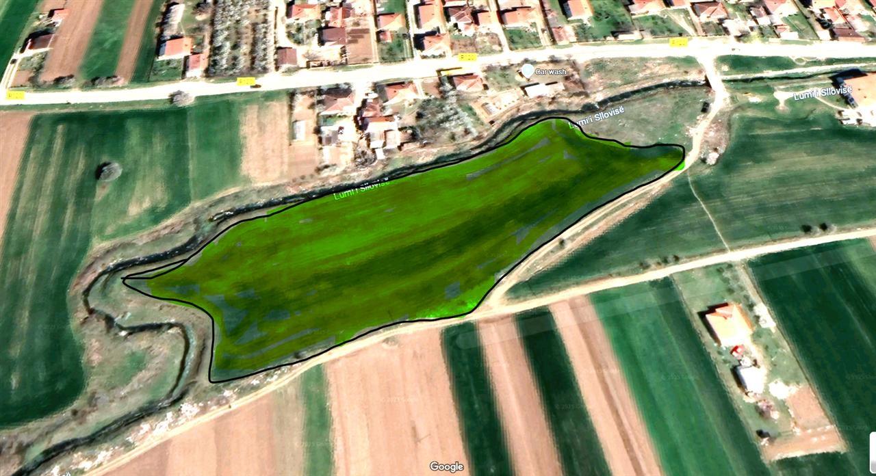 104 ar land zum verkauf in der nähe der straße in dobratin Graçanicë