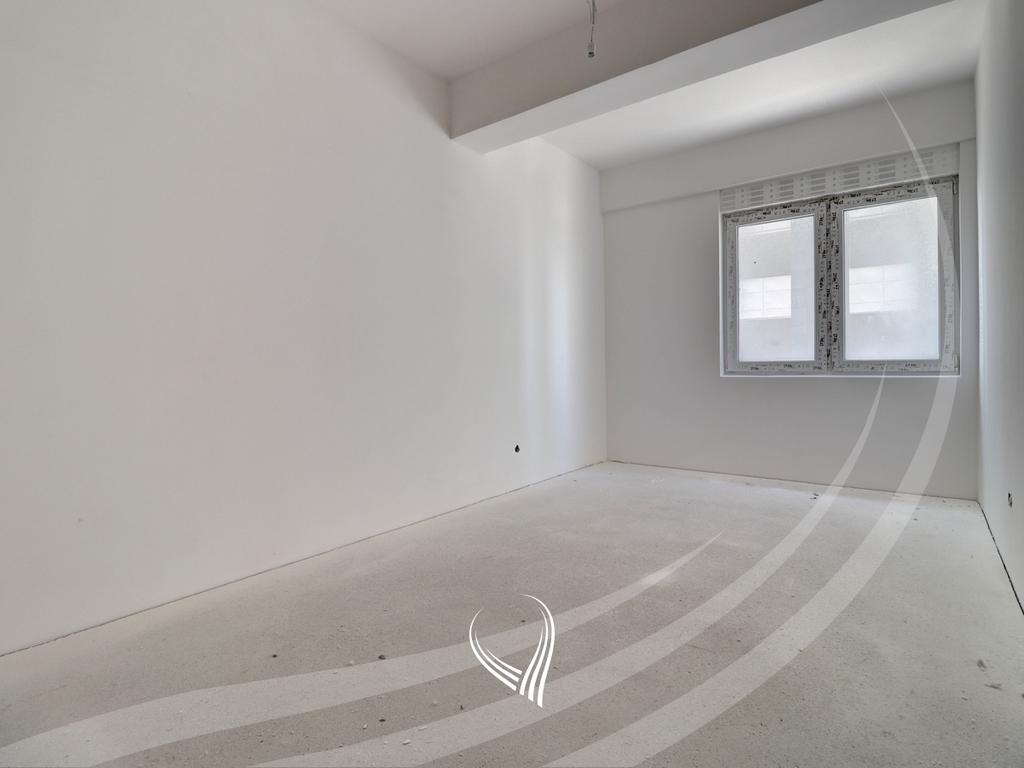 Banesë me 2 dhoma gjumi në shitje në lagjen Lakrishtë – Kuka tower (5)