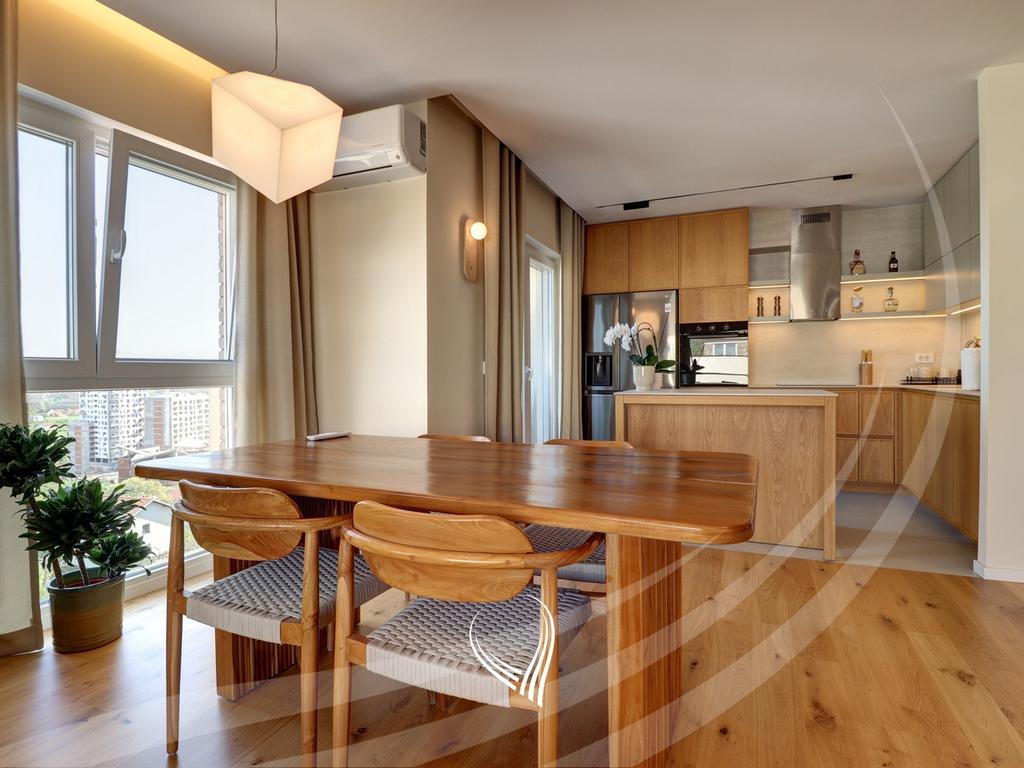 Ático con 3 habitaciones en alquiler en el barrio Mati 1 (6)