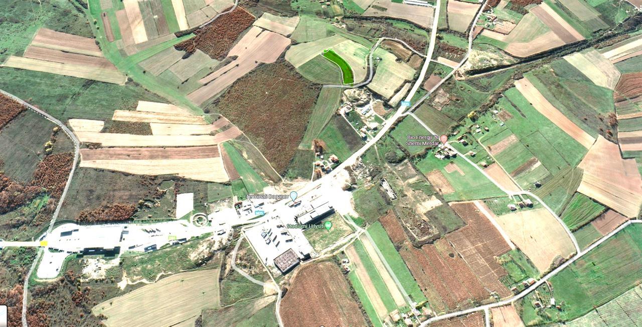 Se venden 59 áreas de tierra cerca de la carretera principal en merdare Podujevë (3)
