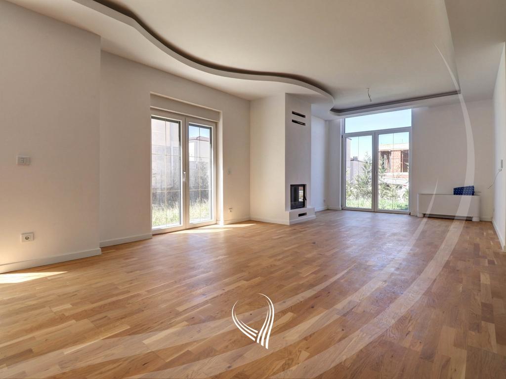 Casa com 299,81 metros quadrados para alugar no royal green residence - zllatar (2)