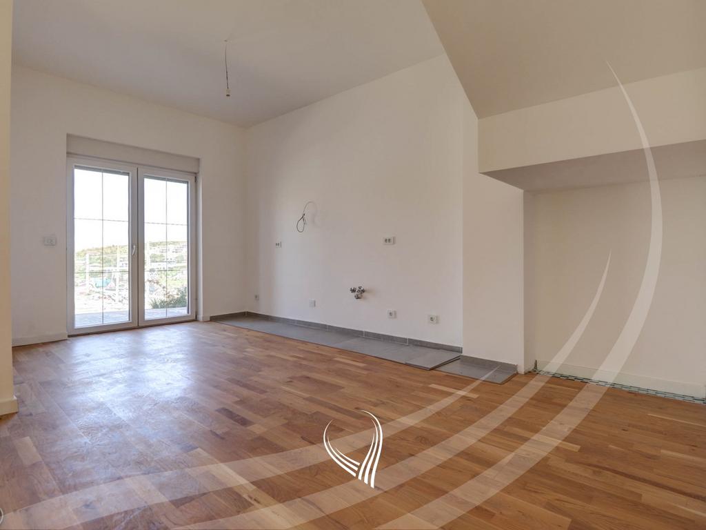 Casa com 299,81 metros quadrados para alugar no royal green residence - zllatar (3)