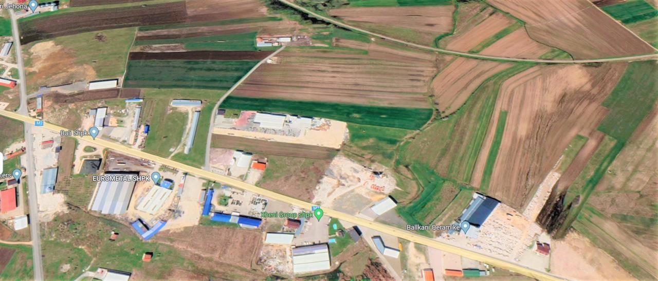38 ari zum verkauf an der hauptstraße Ferizaj-Prishtinë