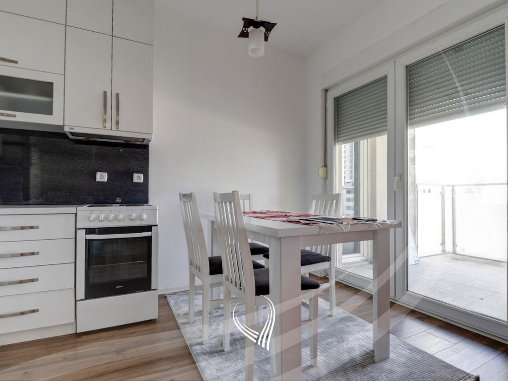 Apartamento de 1 habitación en alquiler en el barrio de Lakrishtë – Ramiz sadiku