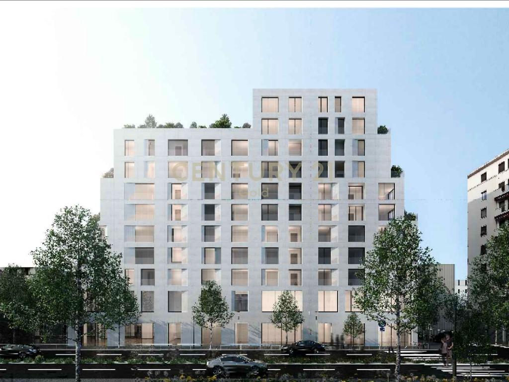 Apartamento en venta 2+1+2 en Komuna e Parisit!