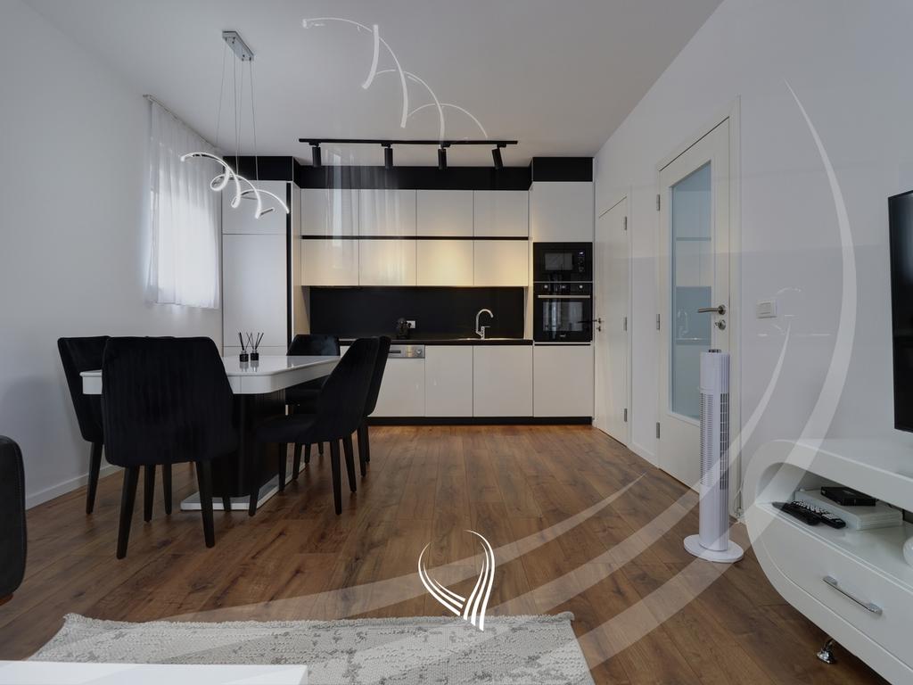 Apartamento con 2 habitaciones en alquiler en el barrio Tophane – Kompleksi durguti invest (4)