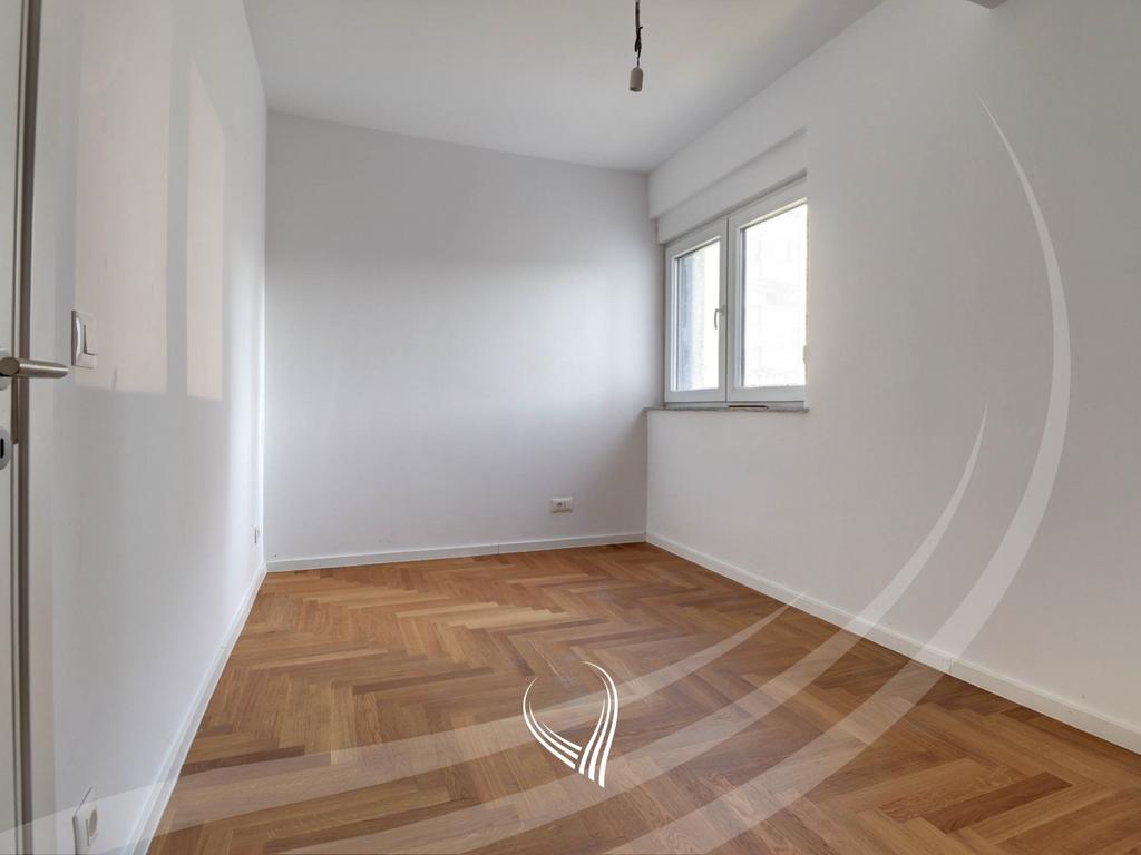 Appartamento con 3 camere da letto in vendita nel quartiere Tophane – Eng invest (3)