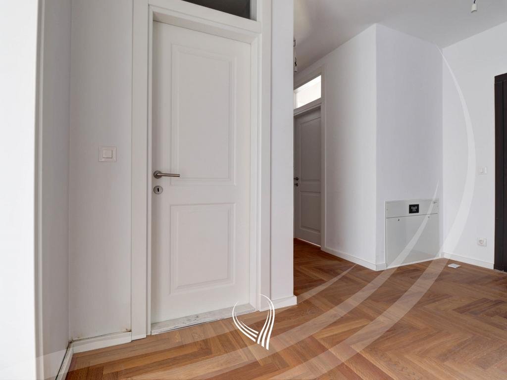 Appartamento con 3 camere da letto in vendita nel quartiere Tophane – Eng invest (6)