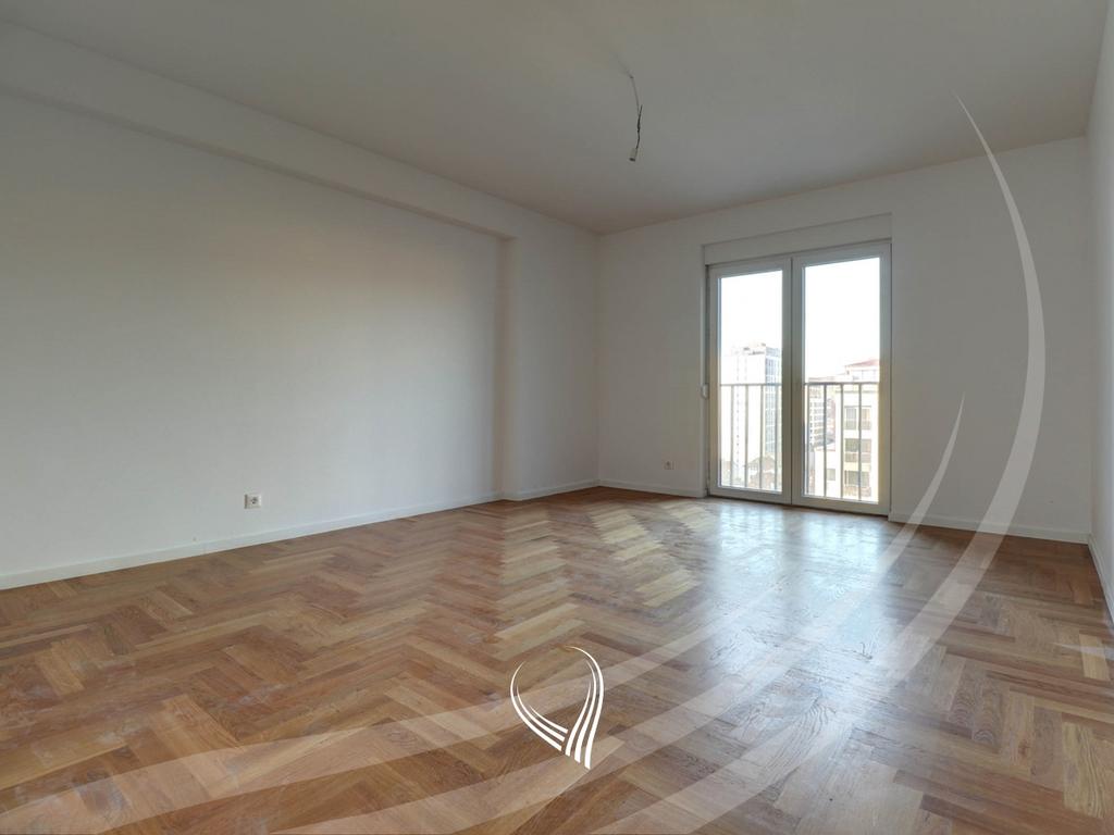 Ein-zimmer-wohnung zum verkauf im stadtteil Tophane – Eng invest