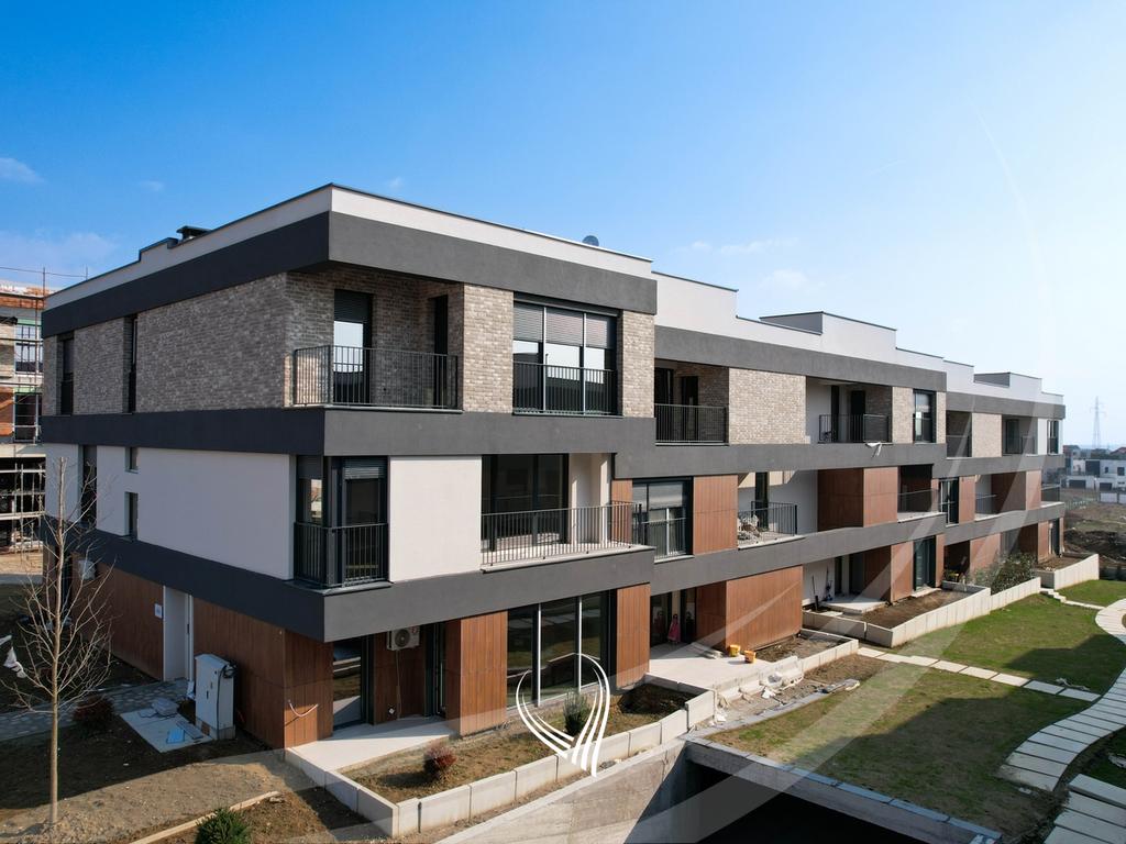 Banesë me 2 dhoma gjumi me qira në lagjen Veternik - gate residence