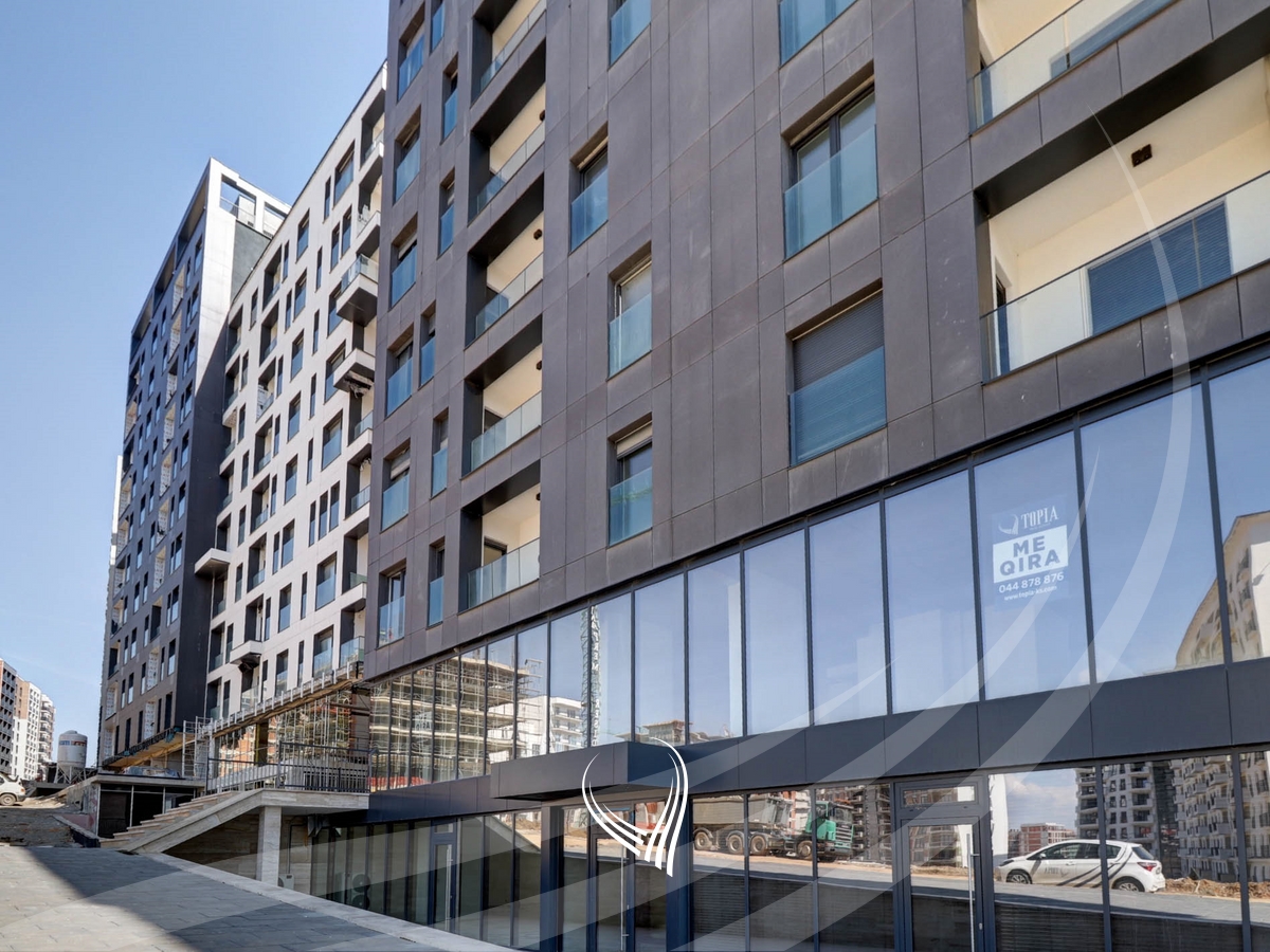 Locale commerciale di 400 metri quadrati in affitto nel quartiere Prishtina e Re – Prishtina premium residence