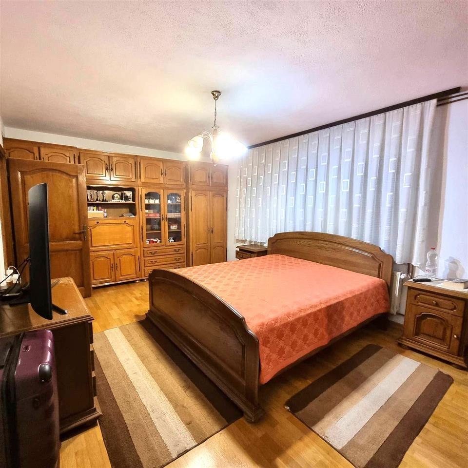 Maison à vendre 400m² sur 5,60 ares de terrain à tokbashqe (5)