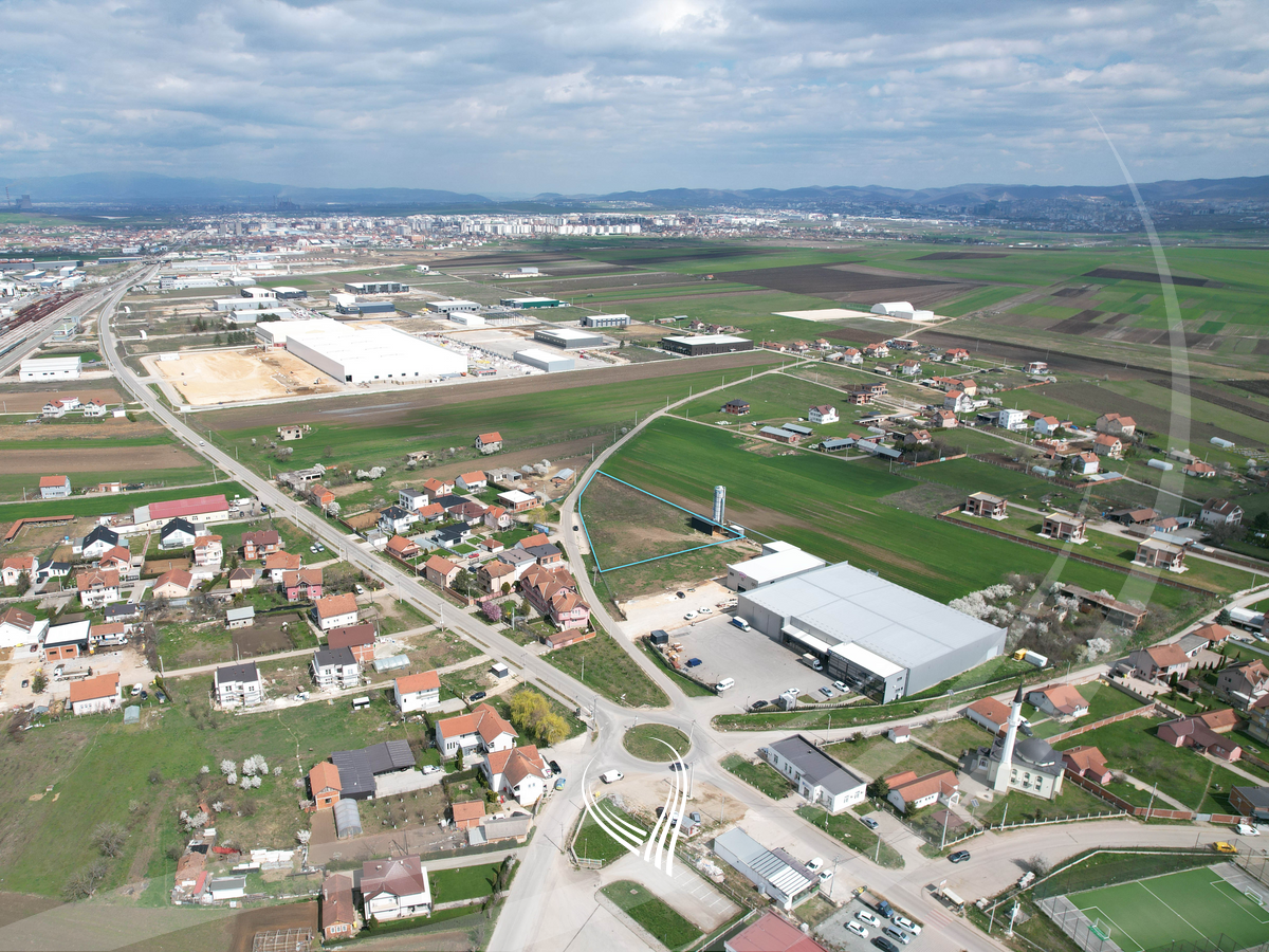 Terre de 44,60 ares à vendre à Fushë Kosovë – Miradi e epërme (6)