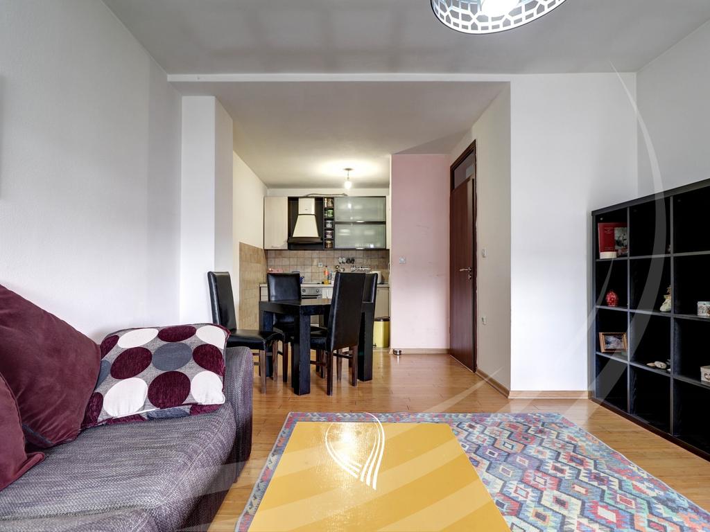 Appartamento con 1 camera da letto in vendita nel quartiere Arbëria - dragodan (4)