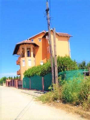Haus zum verkauf 450m² auf 4,60 ar in Kalabri (4)