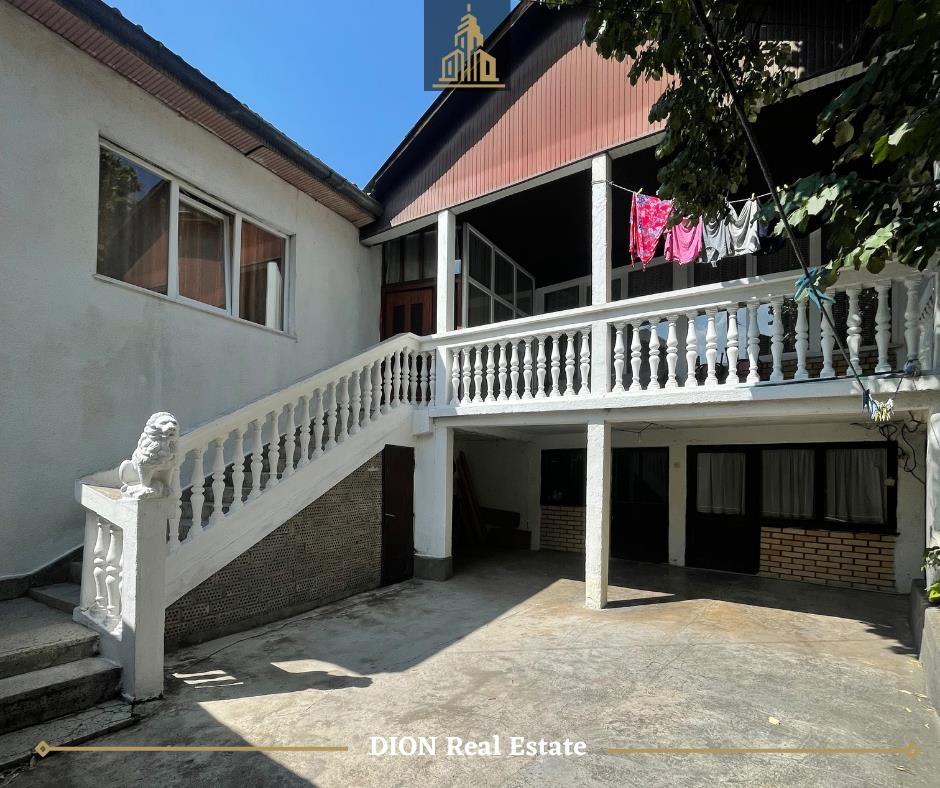 Zur miete: Zweistöckiges haus 200m² im muhaxherëve-viertel (3)