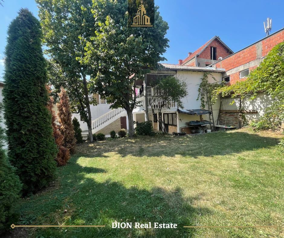 Zur miete: Zweistöckiges haus 200m² im muhaxherëve-viertel (8)