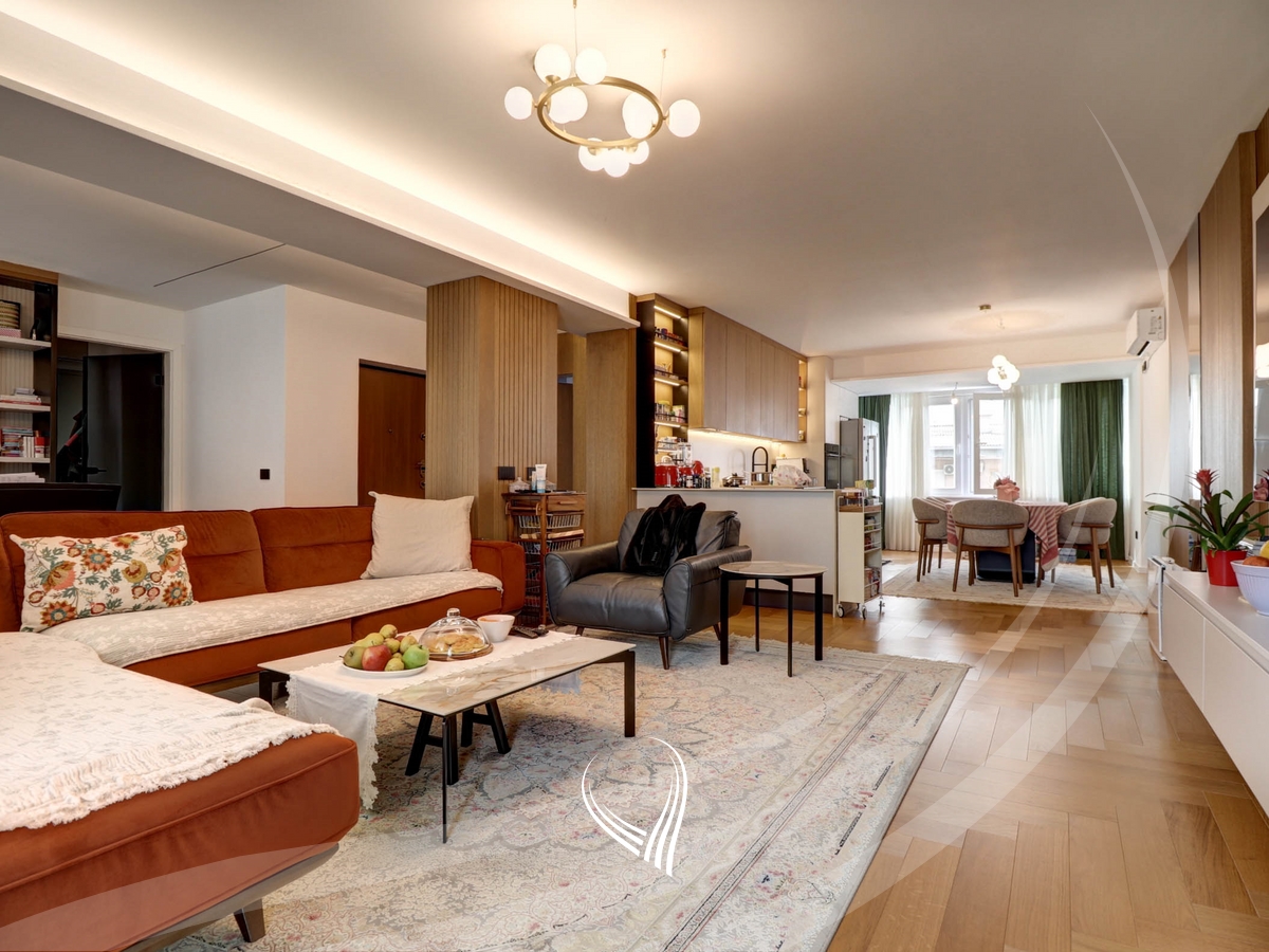 Apartamento com 3 quartos para alugar no centro