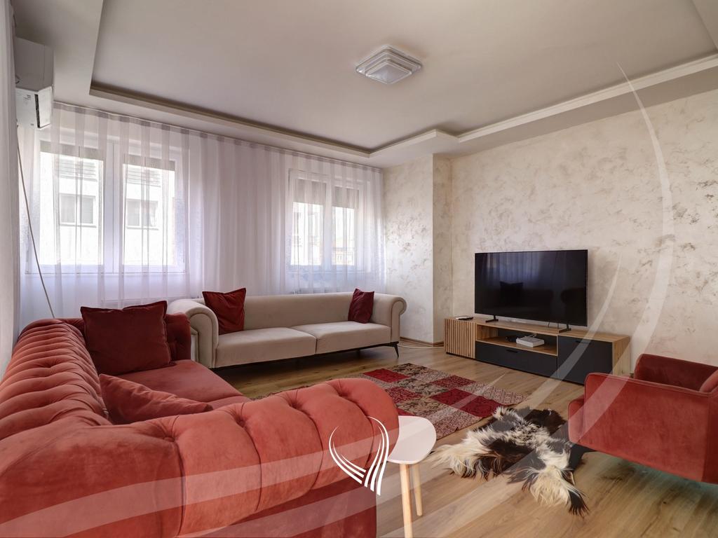 Banesë me 3 dhoma gjumi me qira në lagjen Arbëria – Dragodan