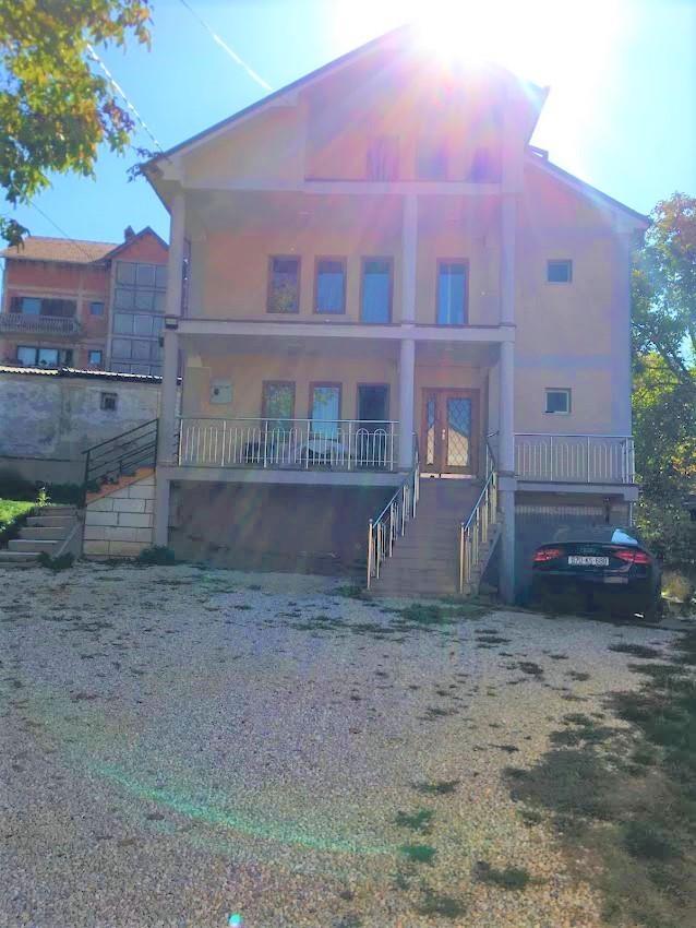 Maison à vendre 300m² sur un terrain de 6 ares à taslixhe 1 (4)