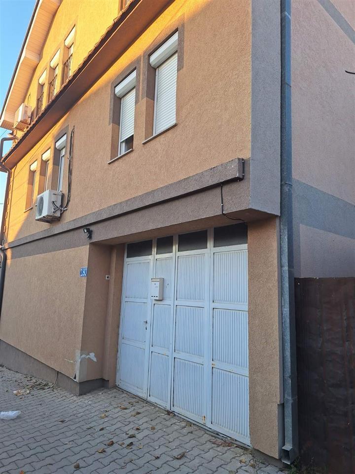 Shitet shtëpia 400m², në 5.10 ari tokë në kodrën e trimave (2)