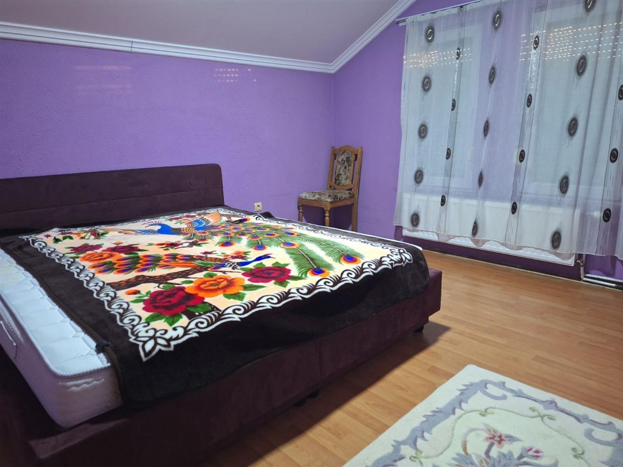 Shitet shtëpia 400m², në 5.10 ari tokë në kodrën e trimave (7)