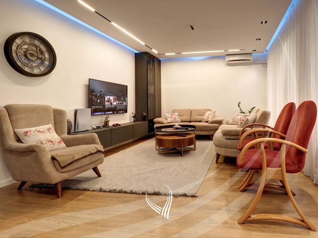 House with 4 bedrooms for sale in Arbëria – Dragodan neighborhood