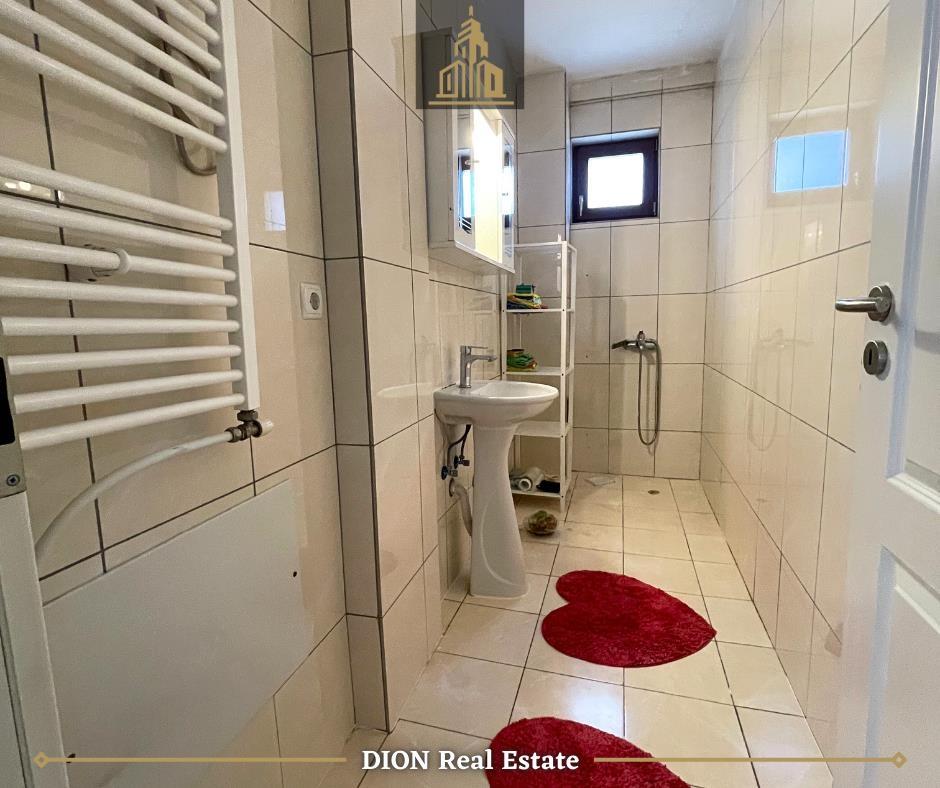 For rent: 3-room apartment 137m² in Arbëri (8)