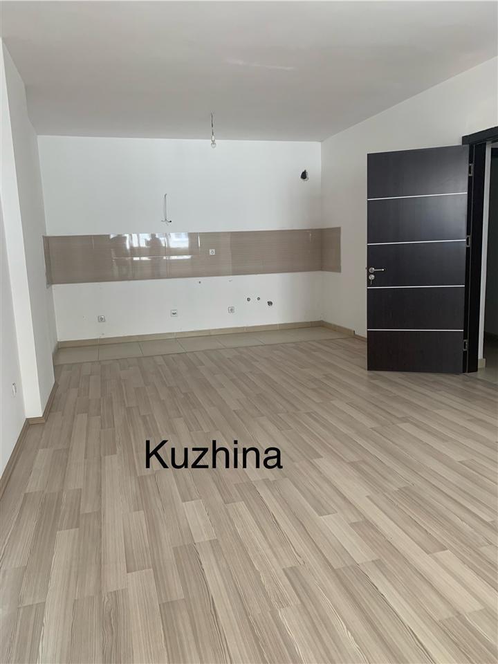 Apartment for sale 93m², 5th floor opposite eurostore in Fushë Kosovë (2)