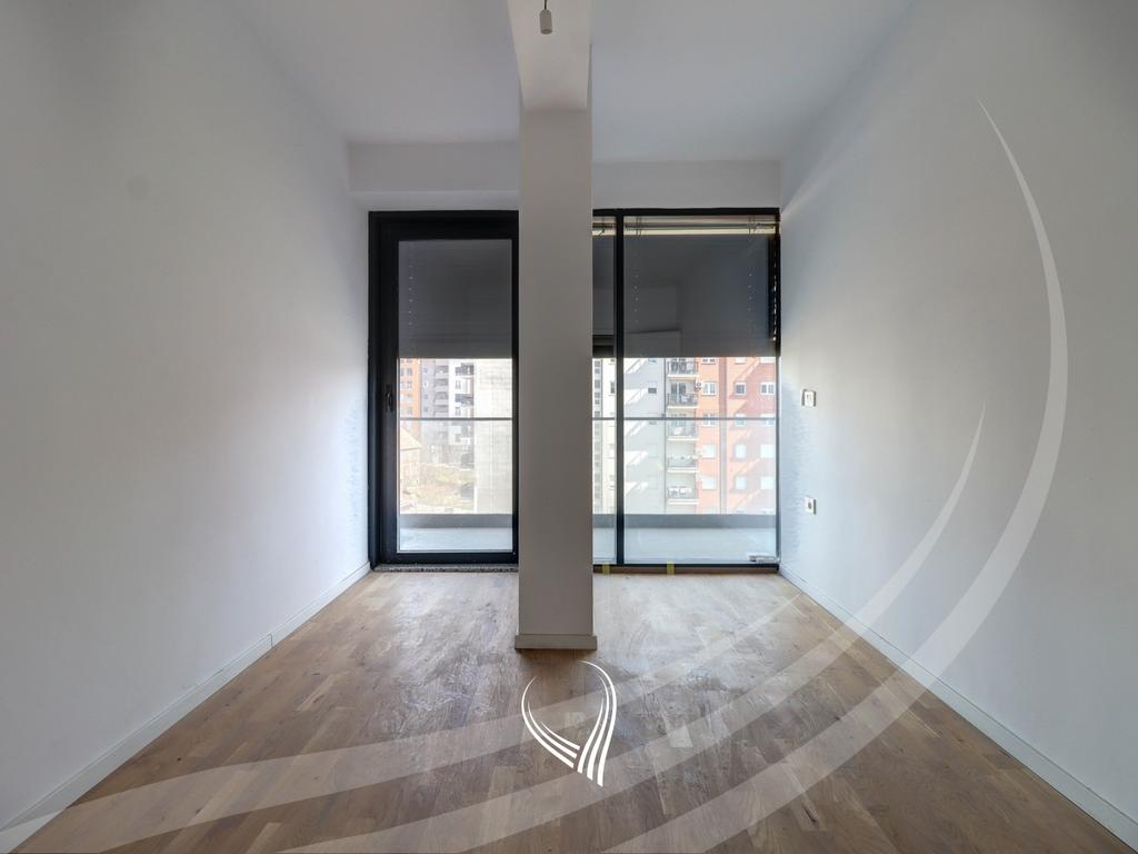 Apartamento com 4 quartos à venda no bairro Mati 1 – Rruga a (7)