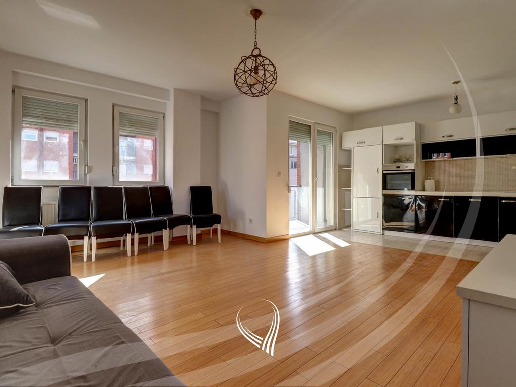 Apartamento con 2 habitaciones en venta en el barrio Mati 1 (5)