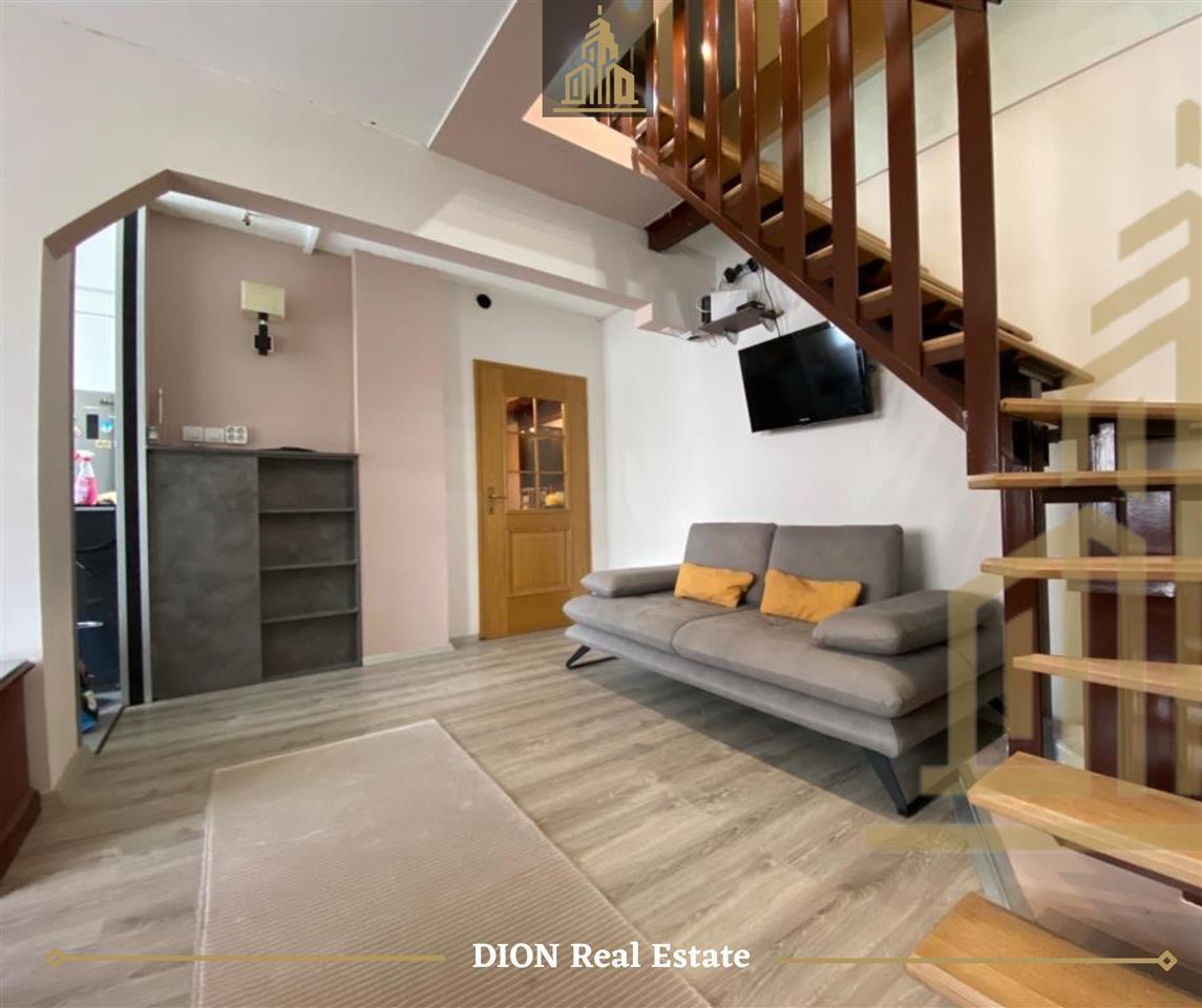 Venda de apartamento duplex 3 quartos 91m² em Bregu i Diellit