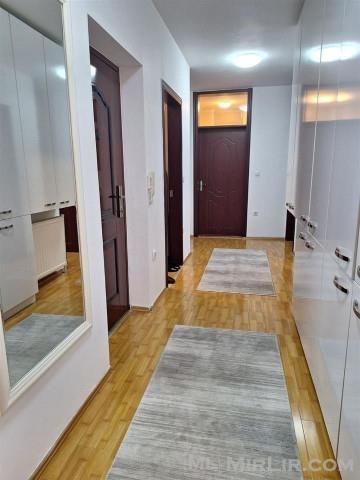 Appartamento in vendita 2 camere 112m² al 4 piano a Fushë Kosovë