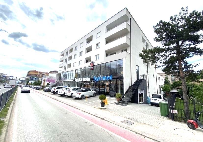 In vendita: Appartamento 2 camere 107m², 2 piano a Fushë Kosovë