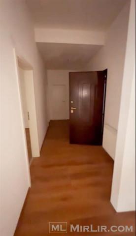 Apartamento à venda 140m², 1º andar em Klinë