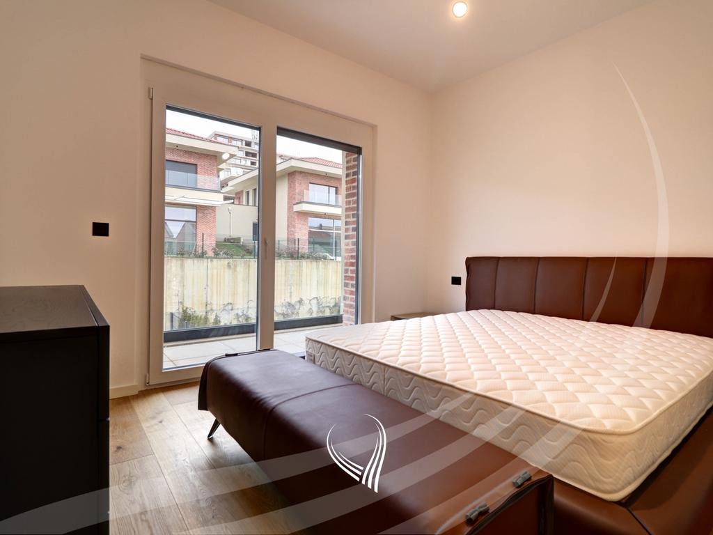 Maison avec 4 chambres à louer dans le quartier marigona hill (5)