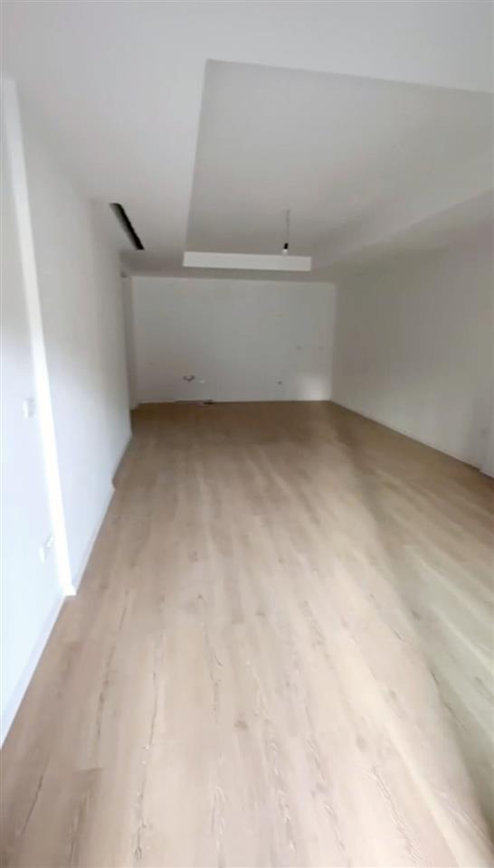 Shitet banesa 3-dhomëshe 140m²+20m² terasë në Ferizaj (4)