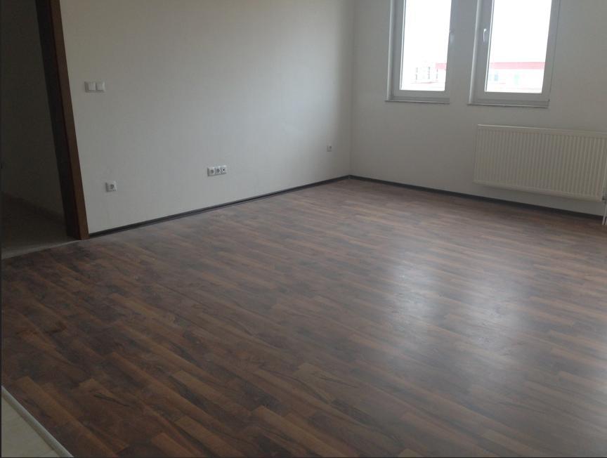 À venda: Apartamento de 2 quartos 90m², 2º andar Fushë Kosovë
