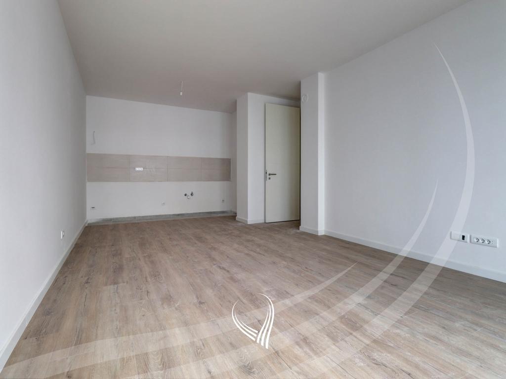 Oficina con 3 salas de trabajo en alquiler en Mati 1 – Kodrina (2)