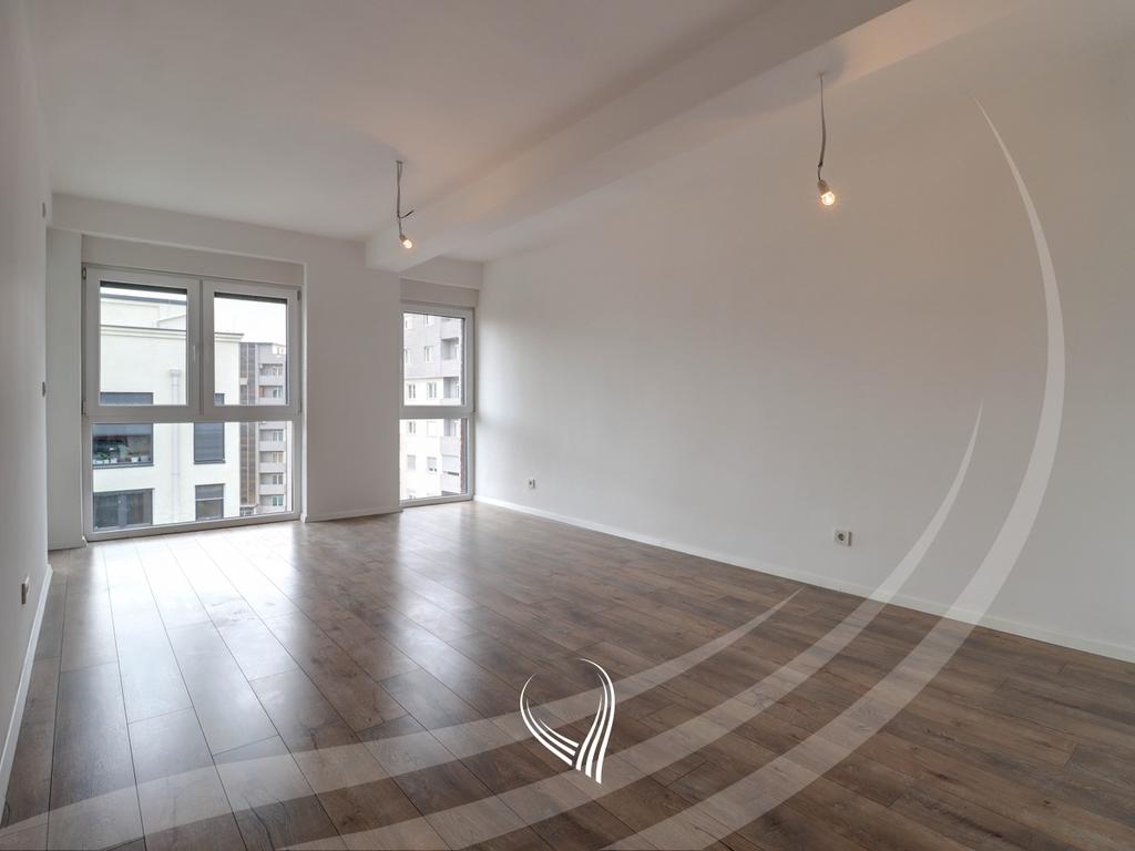 Apartamento de 1 quarto à venda no bairro Mati 1