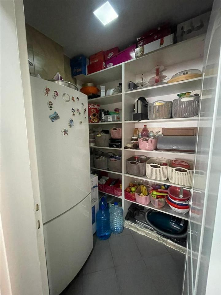 Penthouse exclusive 200m² afër rrugës b