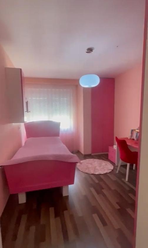 Penthouse exclusive 200m² afër rrugës b