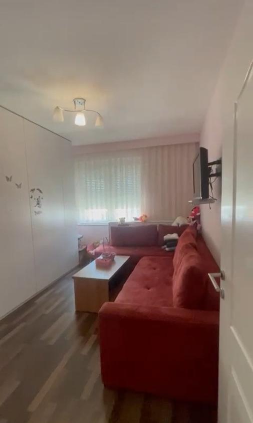 Penthouse exclusive 200m² afër rrugës b