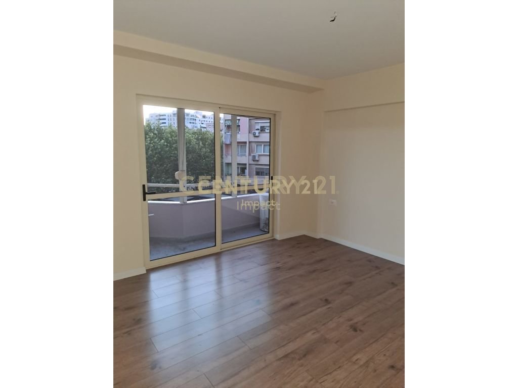 ️ apartamento 1+1 en alquiler – Centro, edificio de 9 pisos
