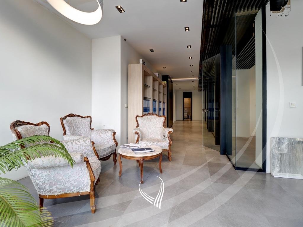 Espaço comercial de 130 metros quadrados para alugar no bairro Arbëria – Dragodan (3)